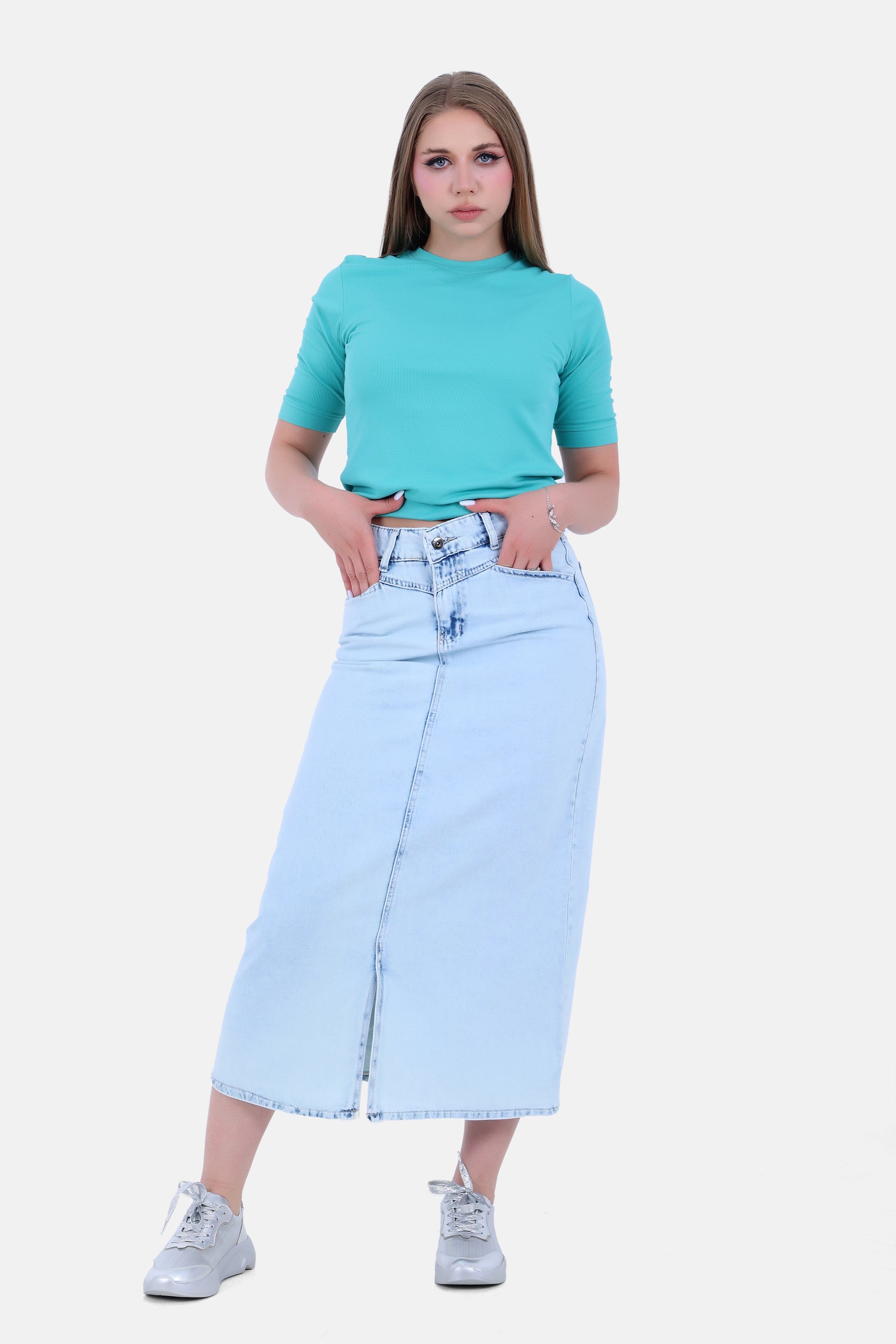 LIGHT BLUE JEANS SKIRT CUT & SAW S24094