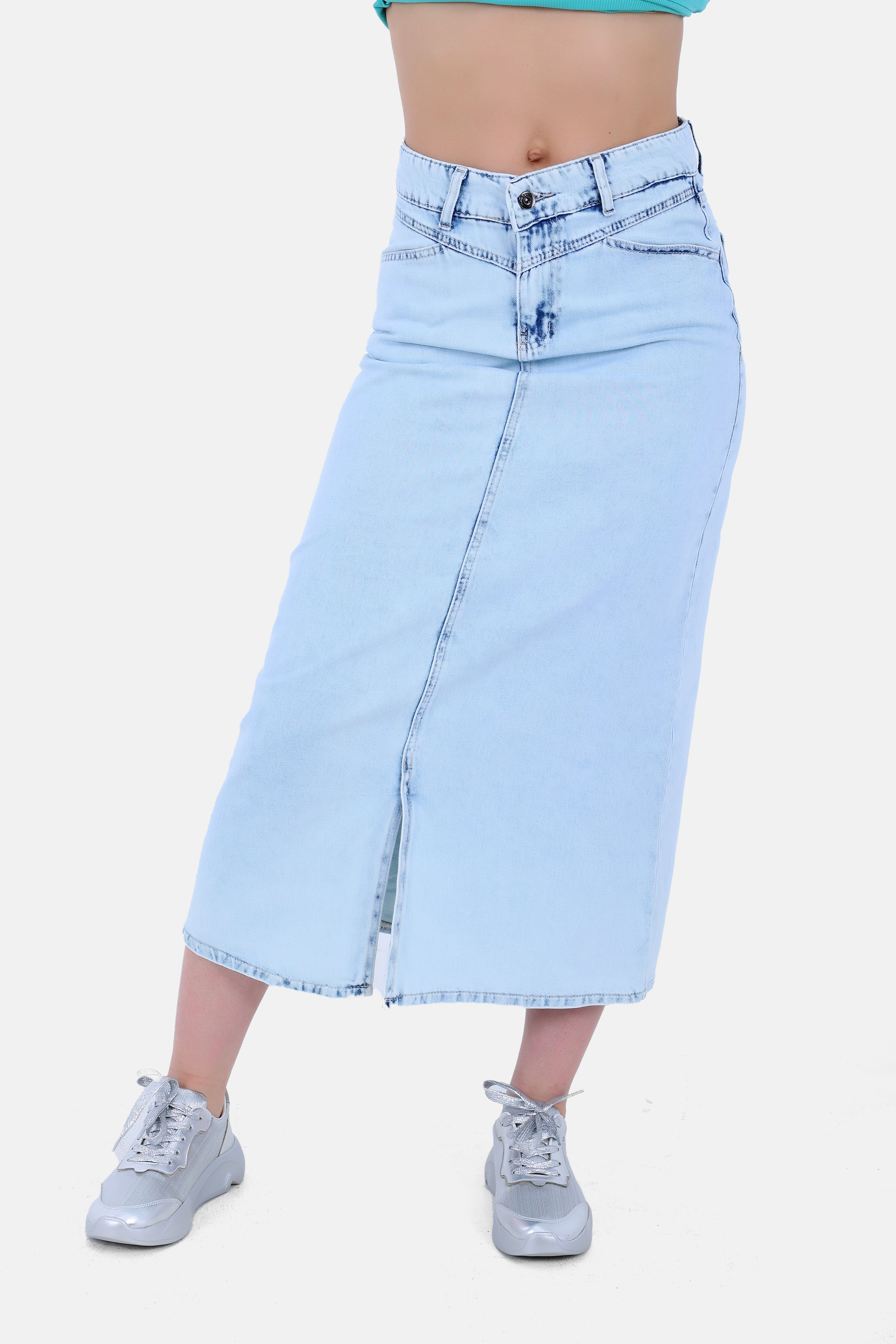 LIGHT BLUE JEANS SKIRT CUT & SAW S24094