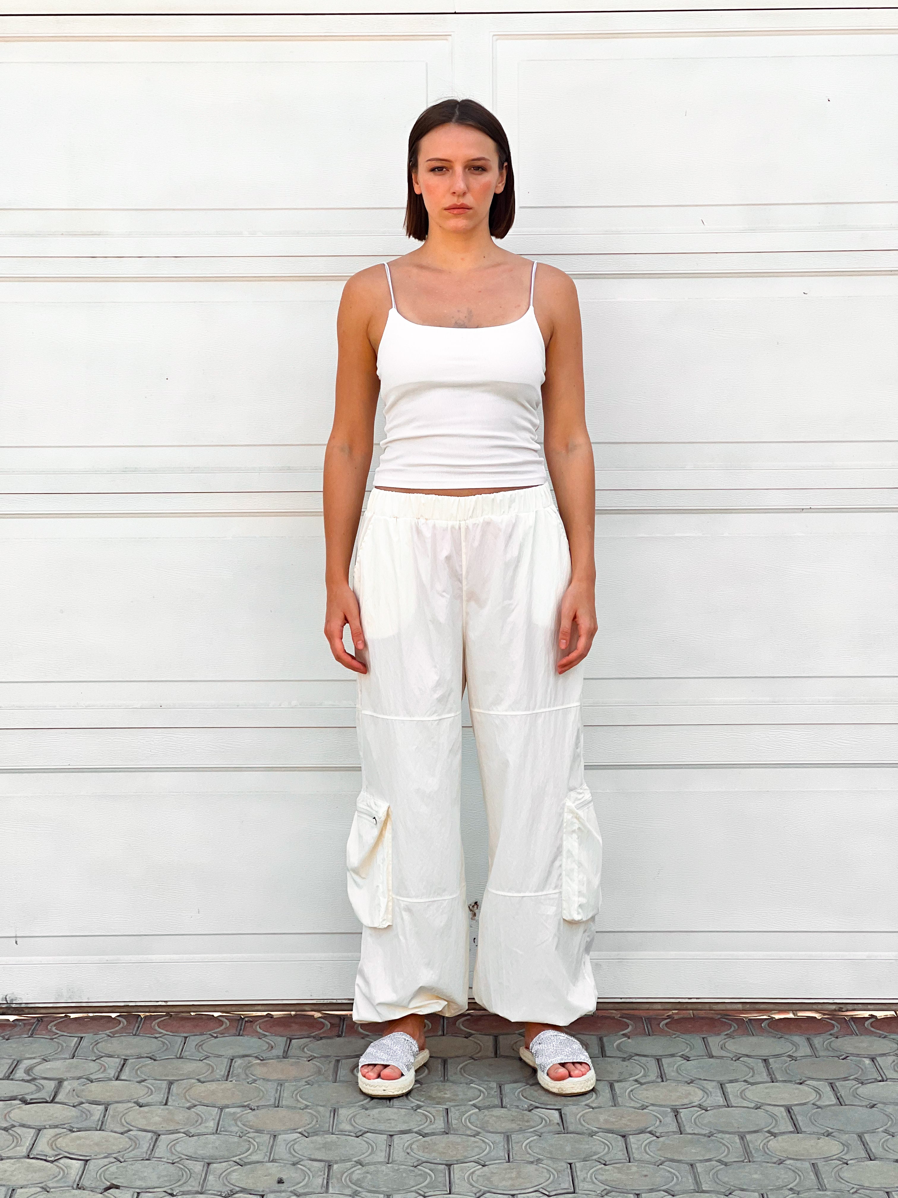 White Elastic Waist Cargo Pants - S24212