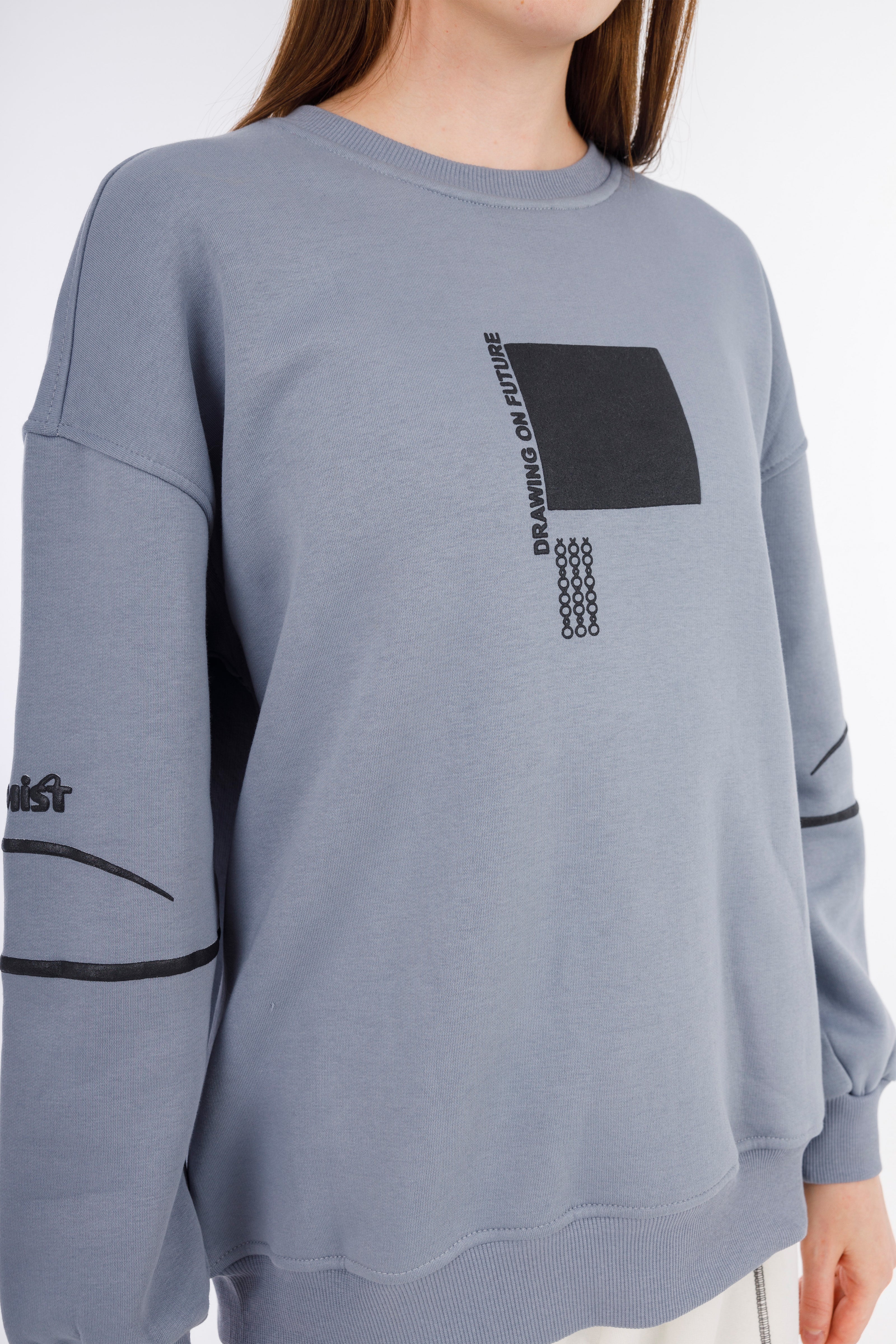 Grey Basic Crew Neck Sweatshirt-w24043