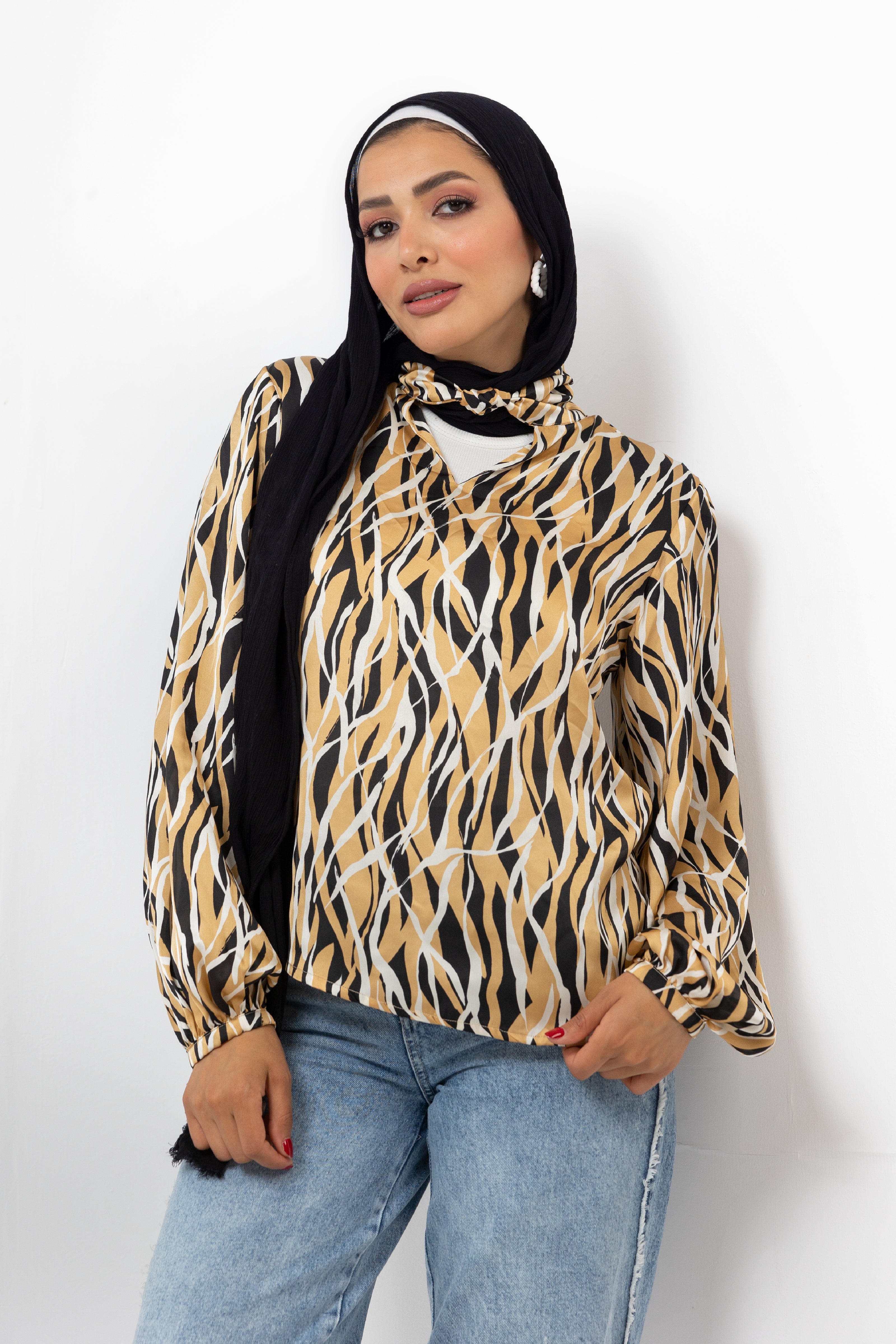 BEIGE SATIN PRINTED BLOUSE CREW NECK S24101